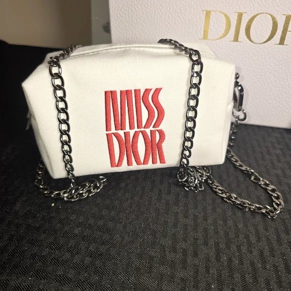 Dior White and Red Women's Bag - Picture 7 of 16